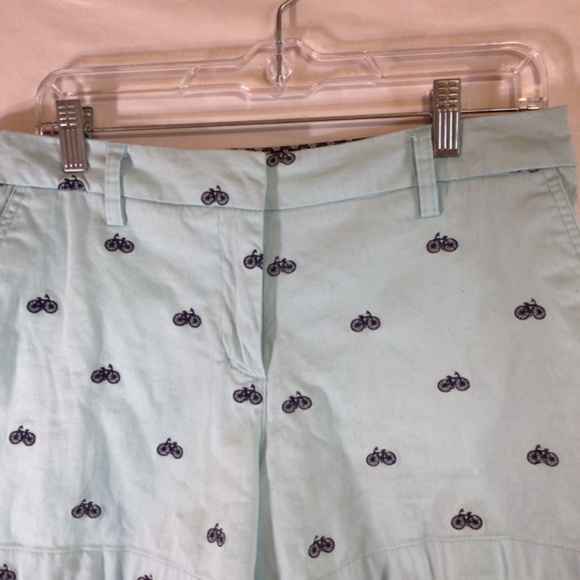 Cambridge Women’s Blue Shorts Size 6 Embroidered Bicycles Casual Preppy Novelty - Picture 3 of 8